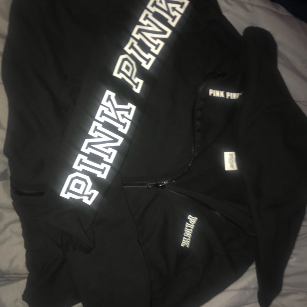 Pink hoodie !